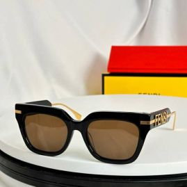 Picture of Fendi Sunglasses _SKUfw57302926fw